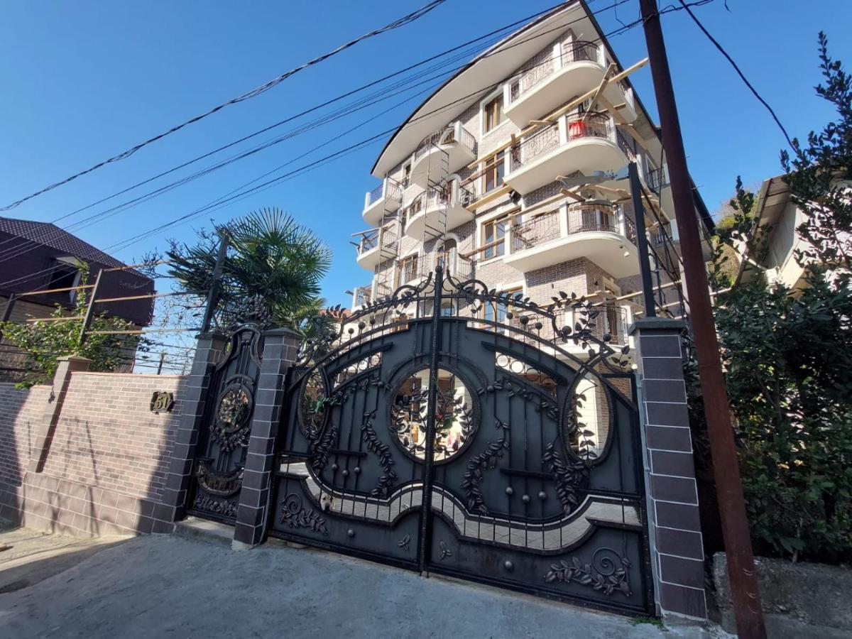 Гостевой Дом София 400 М До Моря Gagra Extérieur photo