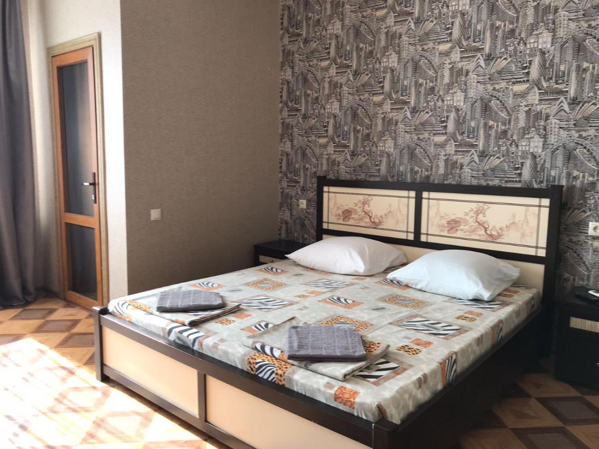 Гостевой Дом София 400 М До Моря Gagra Extérieur photo
